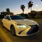 لكزس ES350 2022 قمة في النظافة