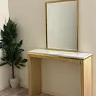 مدخل رخامي مع مرايا كل قطعه لحالها غير متصل