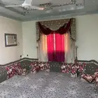 اثاث غرفه كامل فراش ومساند وستاره ومكيف زامل شبه الجديد