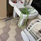 ثنتين مغاسل للبيع بدون الخلاط