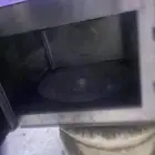 مايكرويف على خرابو بس ما اعرف إيش خربان فيه من شركه دورا