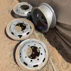 جنوط سنجل 8 مسامير شاحنة