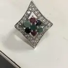 خاتم فضة نسائي أحجار ياقوت وزاركون