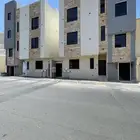 للبيع شقق ارضيه وعلويه 6 غرف من 600 الف ابها ح الموظفين