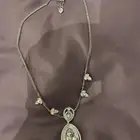 قلادة سوارفسكي