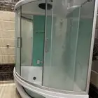 جكوزي وبخار بحالة جيدة