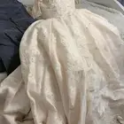 فستان ابيض