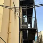 للبيع 2 درج طواري مع 6 بيبان طواري