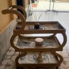 عربيه ثلاث ارفاف من زجاج شبه جديدة