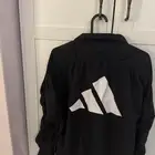 جاكيت اديداس