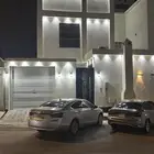 فلة للبيع العريجاء