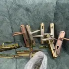 مسكات الباب للبيع جديد استخدام شهرين