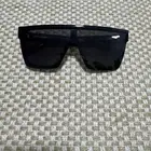 نظاره saint Laurent بسعر ممتاز بدون بوكس