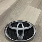 علامه تيوتا يارس اصلي
