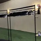 ستاند عبايات للإيجار