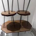 كنب وطاولات خدمة وطاولة شاشه