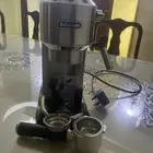 سلام عليكم ورحمة الله وبركاته مكينة القهوة