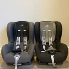 مقاعد سيارة للأطفال