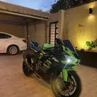 كوازاكي Zx6r