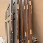 أبواب خشبية
