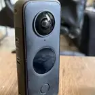 كاميرا insta 360 x2