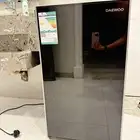 ثلاجة صغيرة
