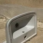 مغاسل يدين معلقه