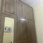 دولاب تخزين كبير