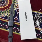 ساعة ابل SE