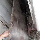 باب غرفة حديد