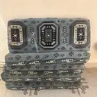 عدد خمس مخاد تراثيه