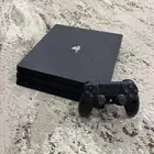 للبيع بلايستيشن PlayStation 4 pro برو