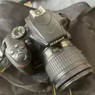 الكاميرا نيكون