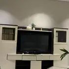 دولاب تلفيزيون كبير