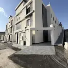 للبيع ادوار علويه وادوار ارضيه بمساحات كبيره بدرة المحاله