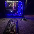 للبيع بي سي نظيف