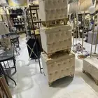 طاولات ورفوف