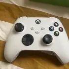 يد Xbox series  استخدام خفيف جدا خمس ساعات  مع بطارية إضافي