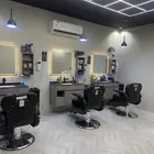 حلاق للتقبيل