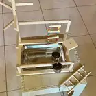 ستاند طيور خشبي