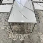 طاوله جديده مع أربعه خدمه