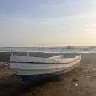 قارب 7 متر بدون أوراق