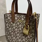 شنطة دكني اصليه بكيسها استخدام نظيف