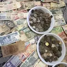 عملات قديمة منوعه للمهتمين للبيع