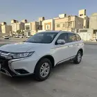 ميتسوبيشي اوتلاندر 2022