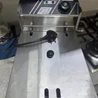 آله زيت اوتوماتيكيه