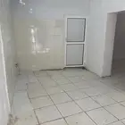 بيت صغير للإيجار ينفع مستودع
