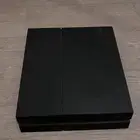 سوني فور للبيع مستخدم على السوم   يد