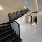 روف علوي مع ملحق بدرج داخلي وخارجي حي الراقي -بسعر 750الف