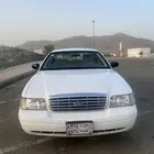 فورد فكتوريا 2011 نظيف سعودي